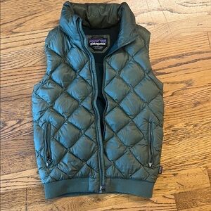 Patagonia Down Green Quilted Vest